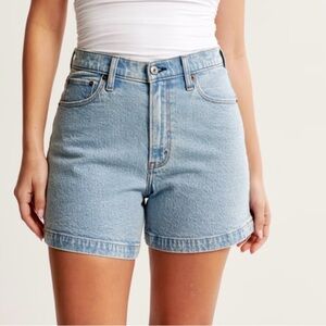 Abercrombie curve love high rise “the dad short”